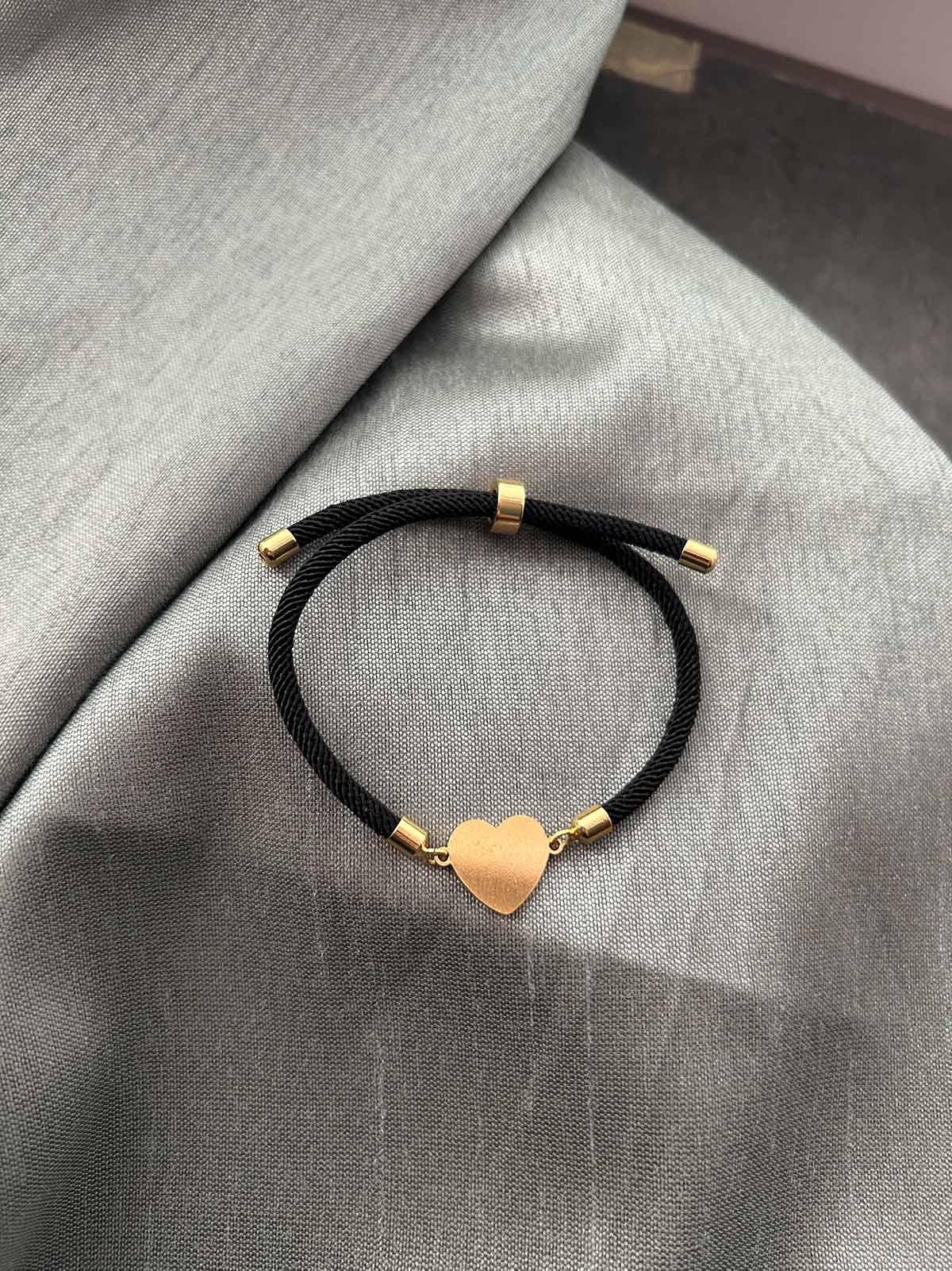 Heart-Shaped Bracelet 2